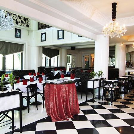 Geulis Boutique Hotel Bandung Exterior photo